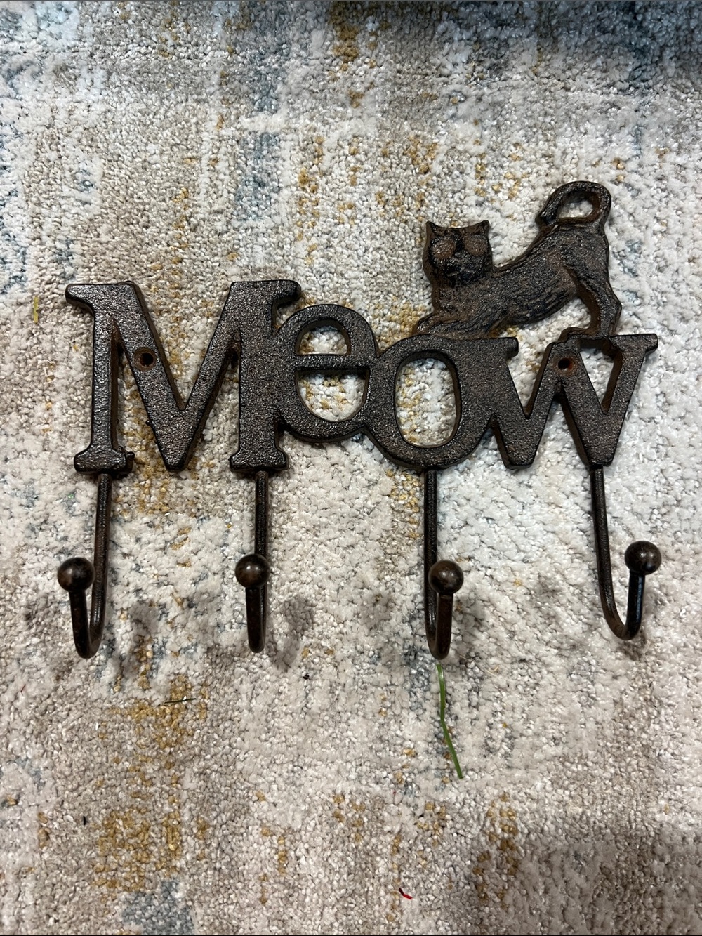 Meow Wall Hook Rack - Brown Cast Iron Cat Wall Decor keys towels etc z94